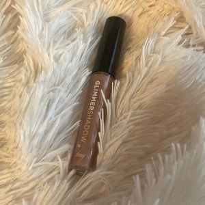 Avon liquid eyeshadow
